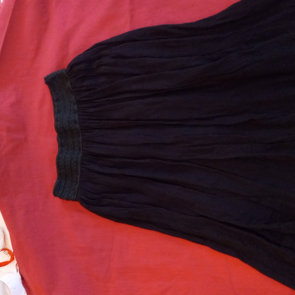 Chloe June Crepe Skirt - Picture 3 of 7
